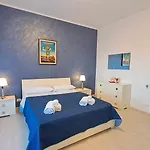 Chez Lucy By Casa In Mente Guest house