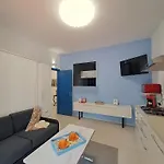 Maison d'hôtes Chez Lucy By Casa In Mente Cefalù