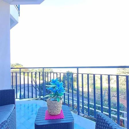 Maison d'hôtes Chez Lucy By Casa In Mente Cefalù