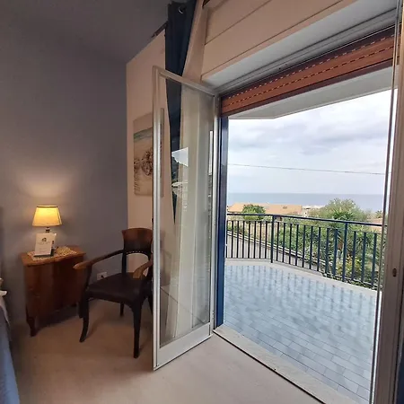 Chez Lucy By Casa In Mente Cefalu