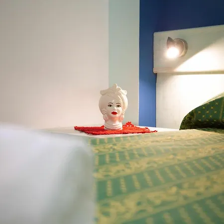 Chez Lucy By Casa In Mente Guest house *