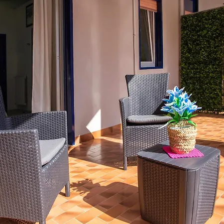 Chez Lucy By Casa In Mente Vendégház Cefalù