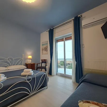 Chez Lucy By Casa In Mente Maison d'hôtes 3*
