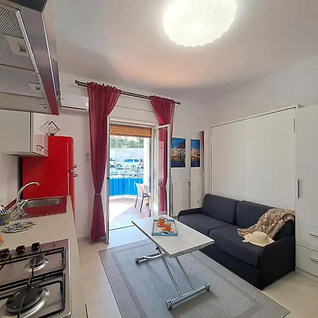 Maison d'hôtes Chez Lucy By Casa In Mente Cefalù