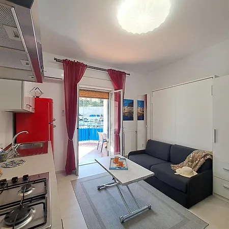Chez Lucy By Casa In Mente 3* Cefalú
