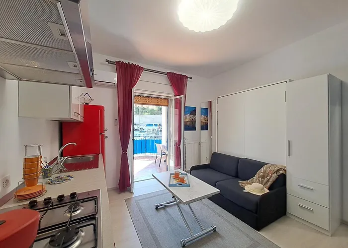 Pensionat Chez Lucy By Casa In Mente Cefalù